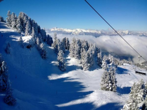 Apartment in Chamrousse with balcony